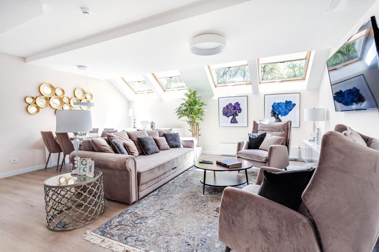 Luxury For Everyone - Hills Park Lux Apartments 1 VNO Exterior foto