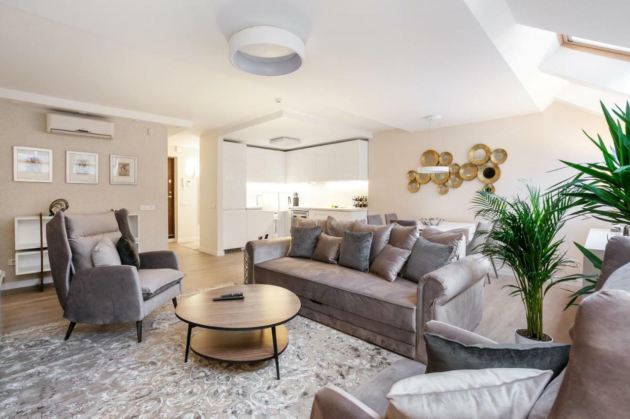Luxury For Everyone - Hills Park Lux Apartments 1 VNO Exterior foto