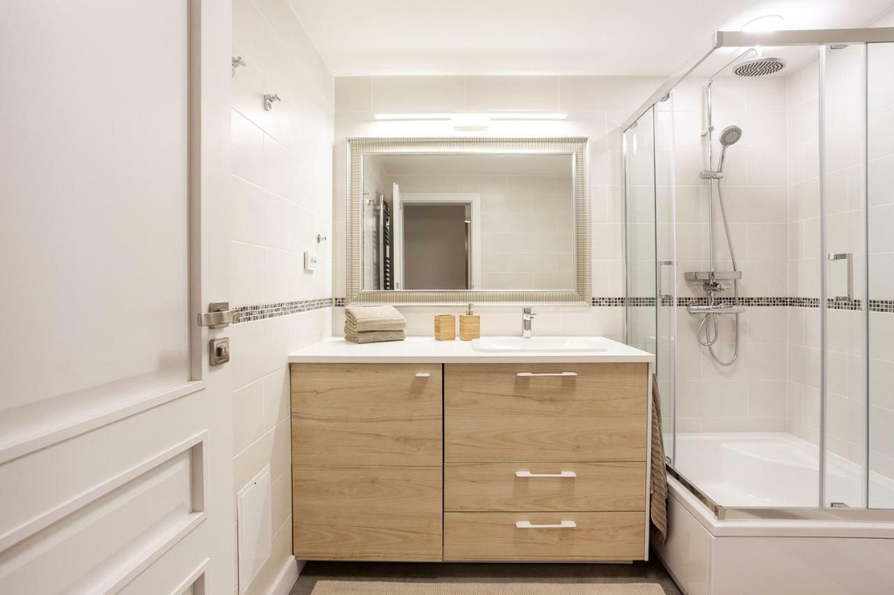 Luxury For Everyone - Hills Park Lux Apartments 1 VNO Exterior foto